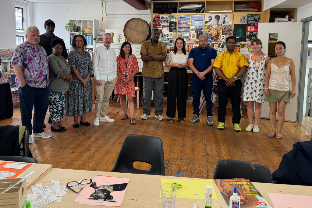 Stephanie Peacock MP, Gavin Barlow from FAC, and staff and participants at The Old Fire Station, Oxford pose for a photo